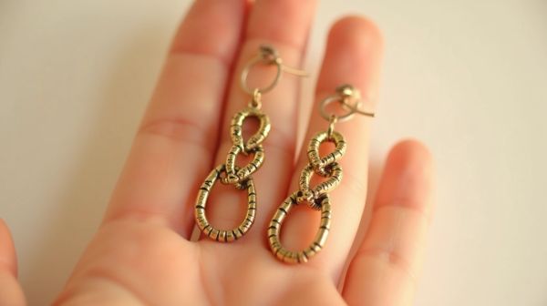 Libérez votre style avec des boucle d'oreille 3 trous originales